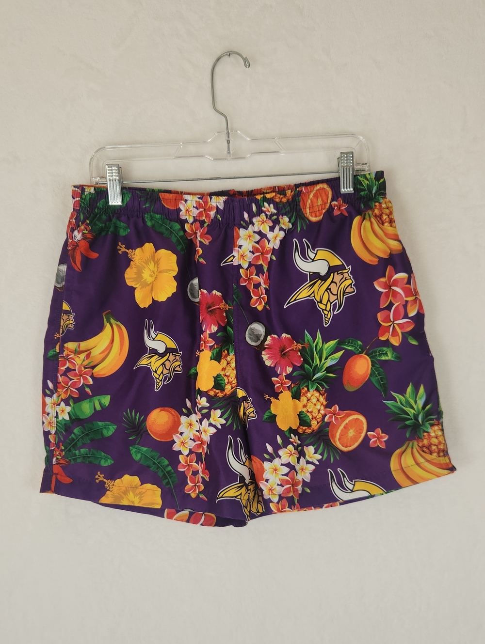 Minnesota Vikings Men's Swim Shorts Size M 31 Waist - Purple With Tropical Print